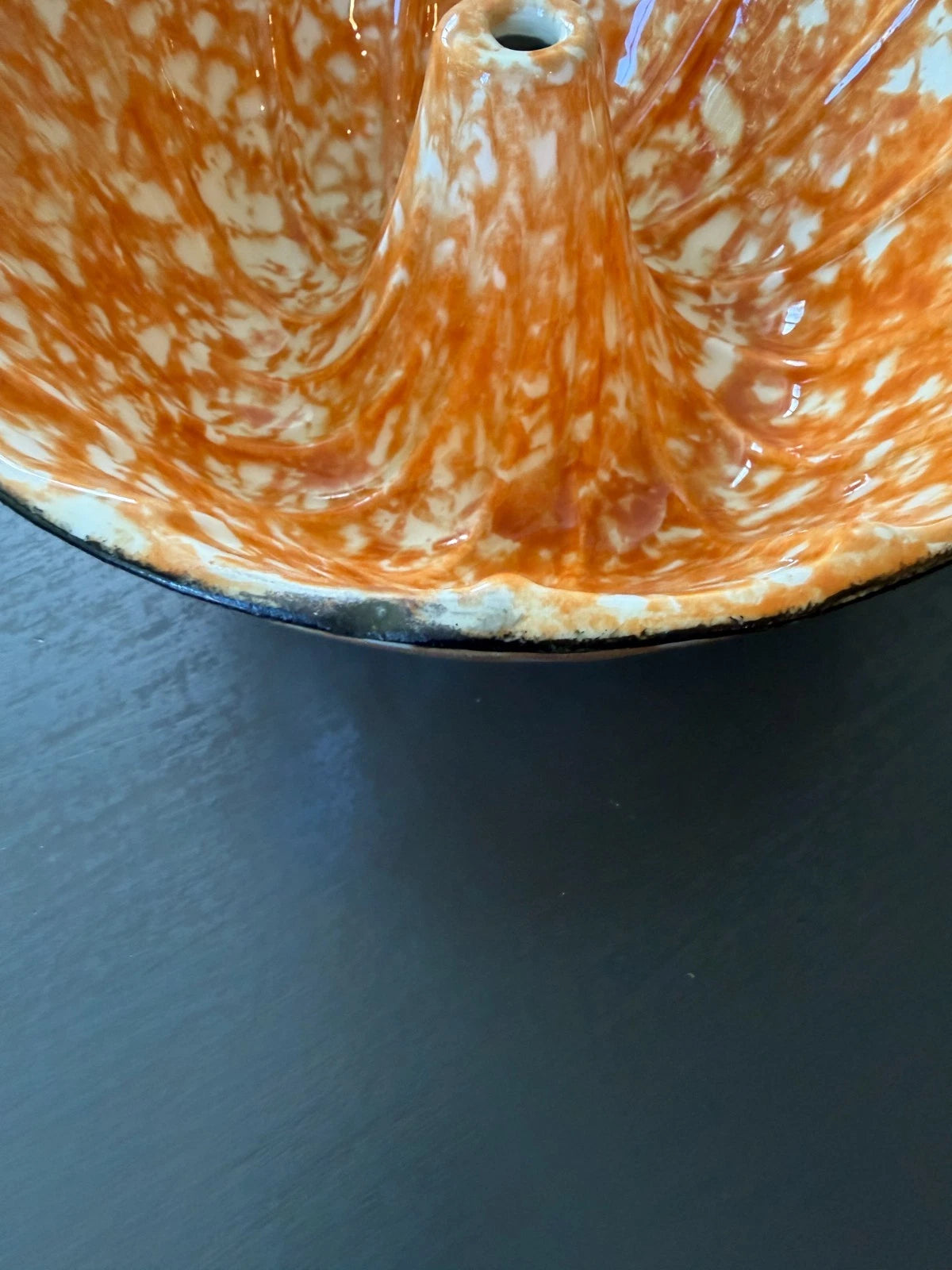 Stangl Town & Country Hand Painted Orange Spongeware Jello Mold Bundt Pan