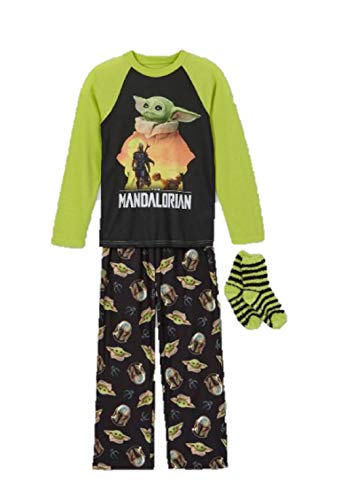 Star Wars Yoda The Child Mandalorian Pajama Set + Socks, Small