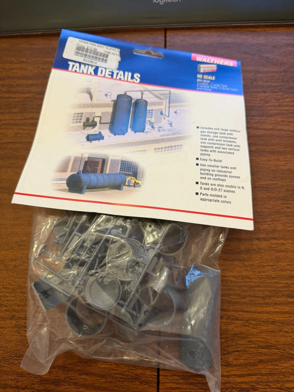 WALTHERS #933-3514 Tank Details - HO Scale Building Kit BNIB SEALED