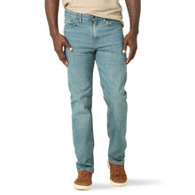 Load image into Gallery viewer, Wrangler Men&#39;s Performance Flex Relax Jeans
