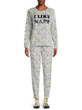 Load image into Gallery viewer, Peanuts Snoopy Women&#39;s and Women&#39;s Plus Pajama Set, 3-Piece
