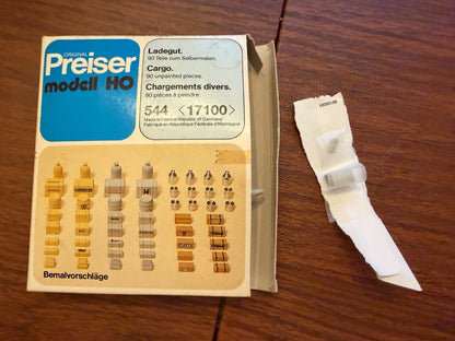 Preiser 17100 HO Scale Train Accessory Kit - 90 Unpainted Miniatures
