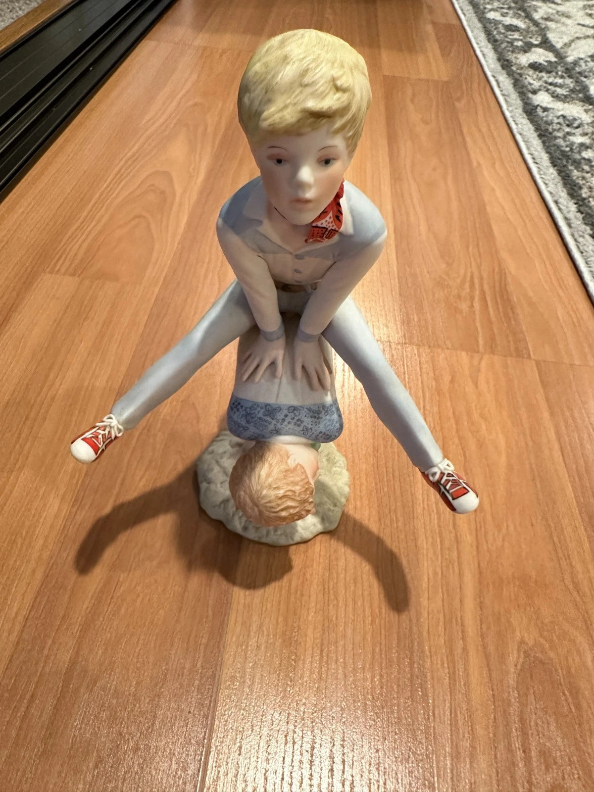VINTAGE CYBIS PORCELAIN FIGURE GROUP SKIPPER & JENS, BOYS PLAYING LEAPFROG 1977