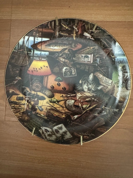 Bradford Exchange Purr-Fect Places MAX IN THE ADIRONDACKS Cat Plates w/Hanger