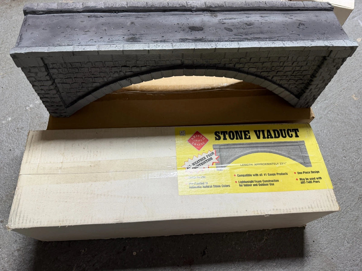 Aristo-Craft 7404 Foam Viaduct - One Piece Approx 23.5 #1 Gauge BNIB
