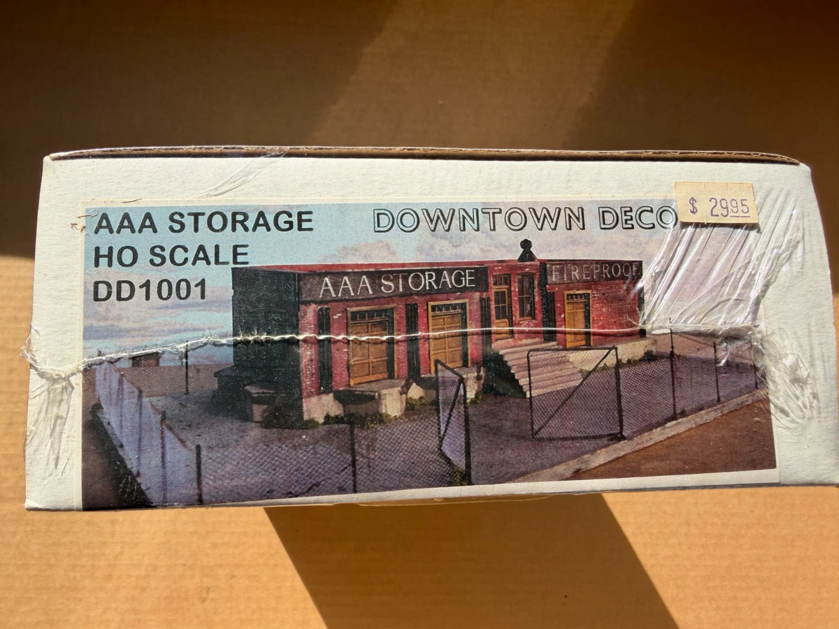 Downtown Deco 1001 HO Scale AAA Storage Building Kit -BNIB SEALED