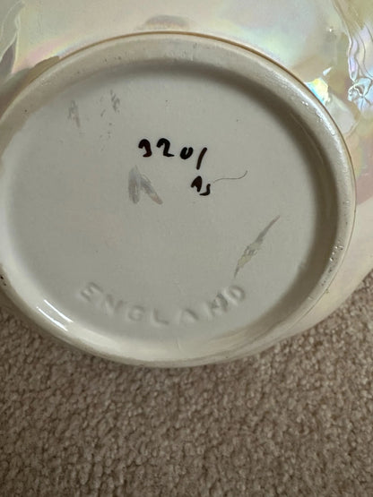 Vintage Genuine Royal Richmond English Teapot -Marked England 3201 AS