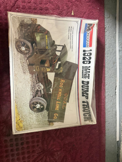 Vintage Monogram 1926 Mack Bulldog Dump Truck 1/24 Model Kit V1976 Rockwell BNIB