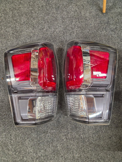 Set of 2 OEM Tail lights for 2020 Toyota Tacoma TRD Sport