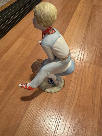 VINTAGE CYBIS PORCELAIN FIGURE GROUP SKIPPER & JENS, BOYS PLAYING LEAPFROG 1977