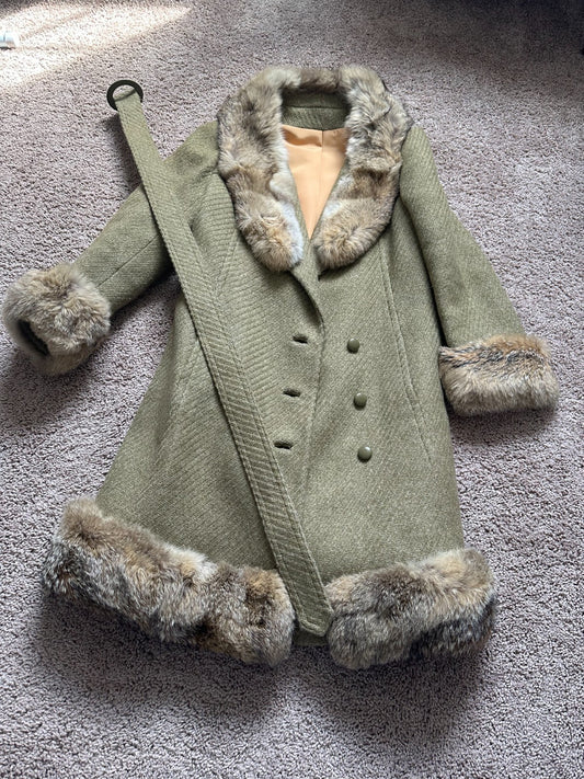 Int'L Ladies Garmet Workers Union Green Wool & Fox Trim Fur Coat with Belt -EUC