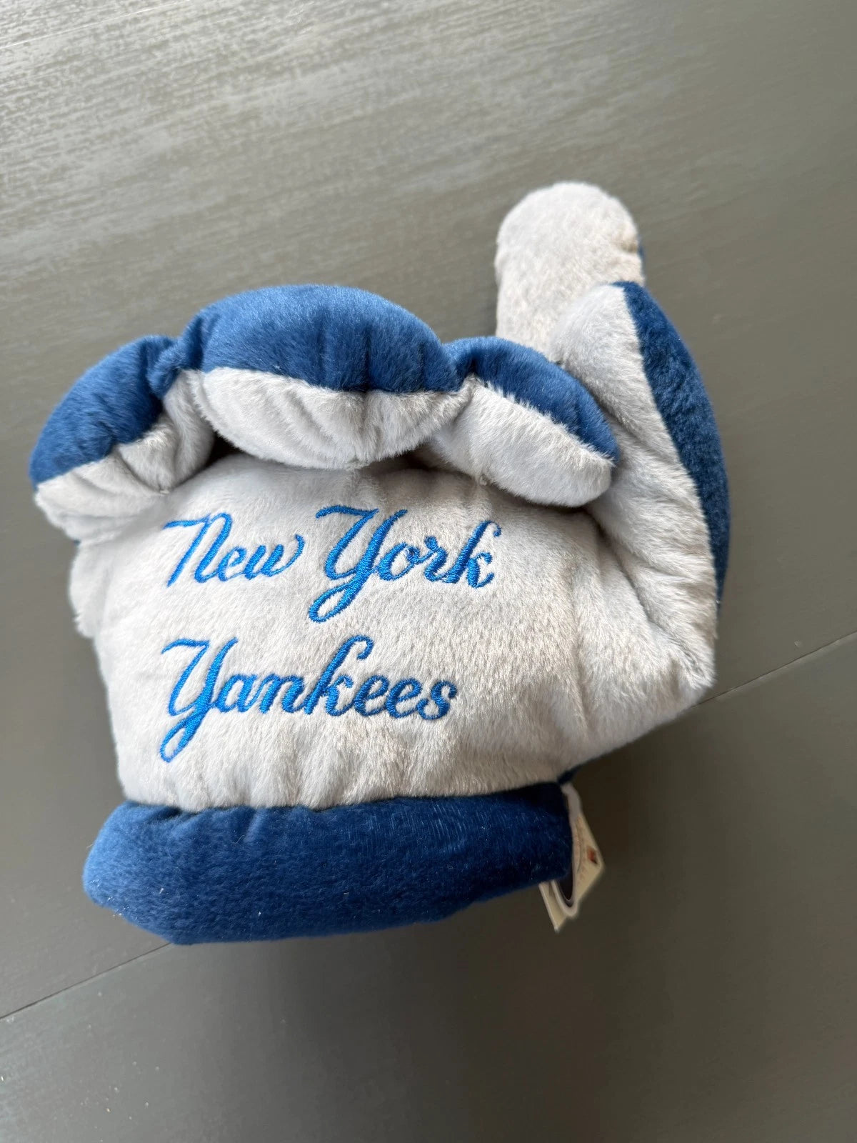 New York Yankees Plush Hand Glove #1 By Forever Collectibles Authentic MLB