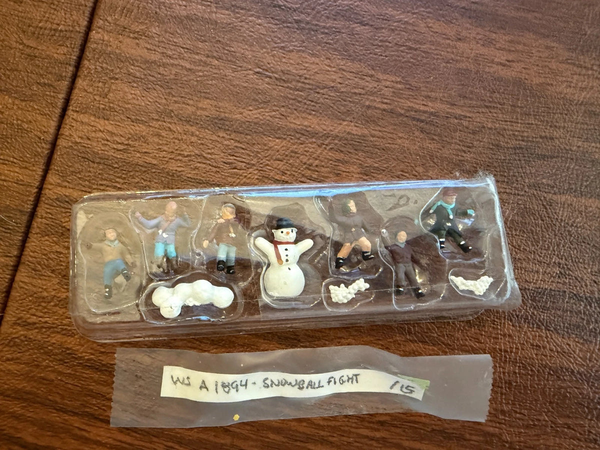 Woodland Scenics HO Scale Scenic Accents - Case Only Pick Your Favorites