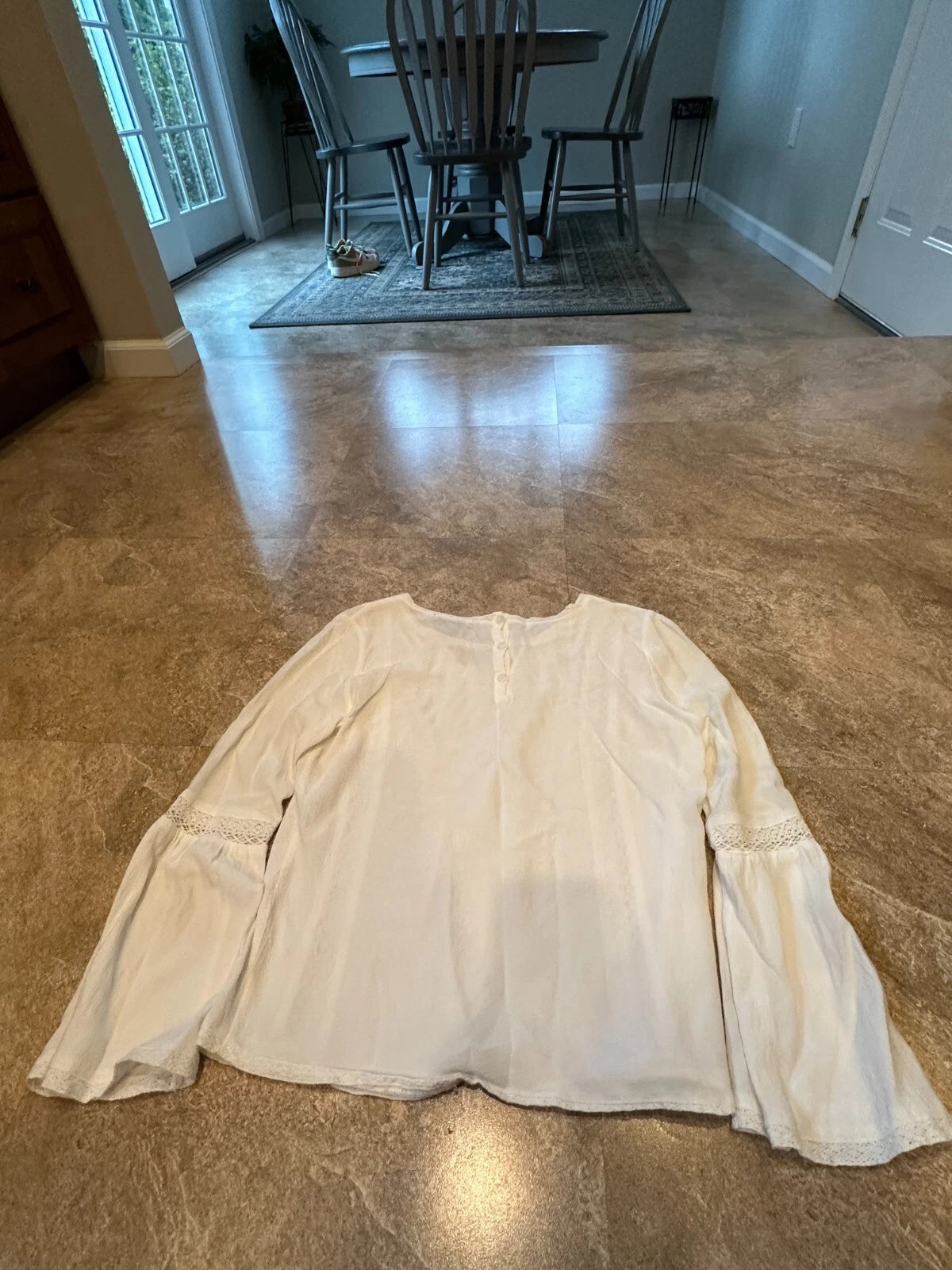 Joe & Elle White embroidered Lace Top Blouse - Size Small