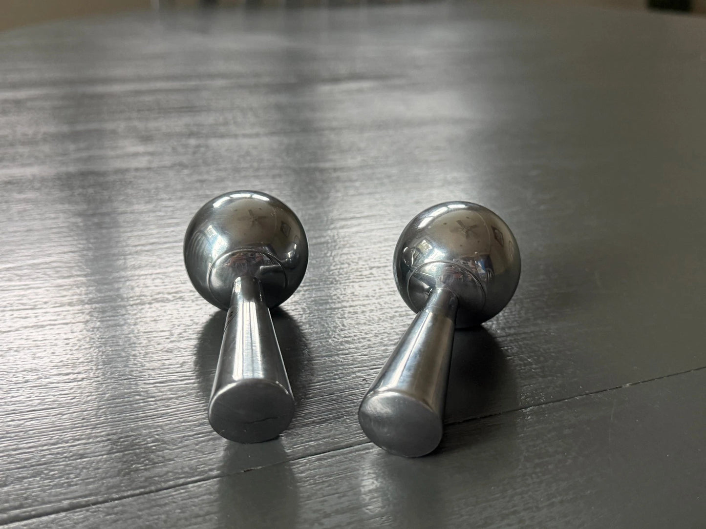 Reed And Barton Maracas Salt And Pepper Shakers AM203 2006 Modern Style + Box