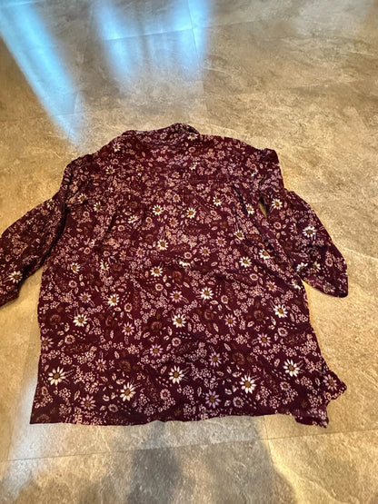 Style and Co Women's V Neck Burgundy Floral Smock Top - Size Small