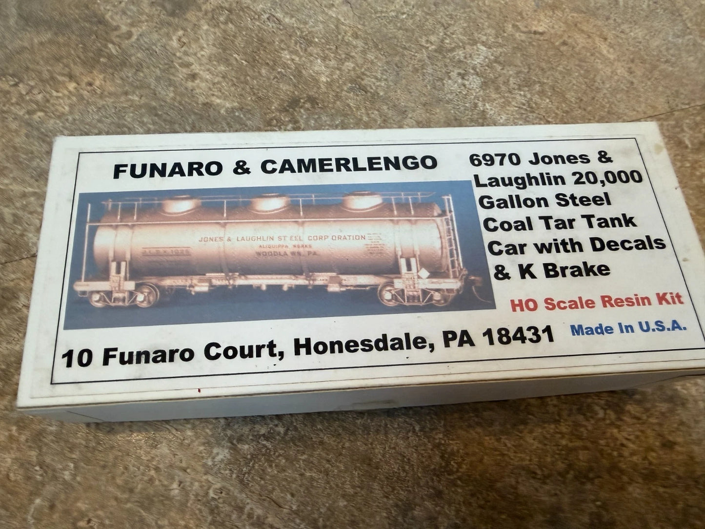 Funaro & Camerlengo 6970 Jones & Laughlin 20K Steel Coal Tar Tank Car NEW