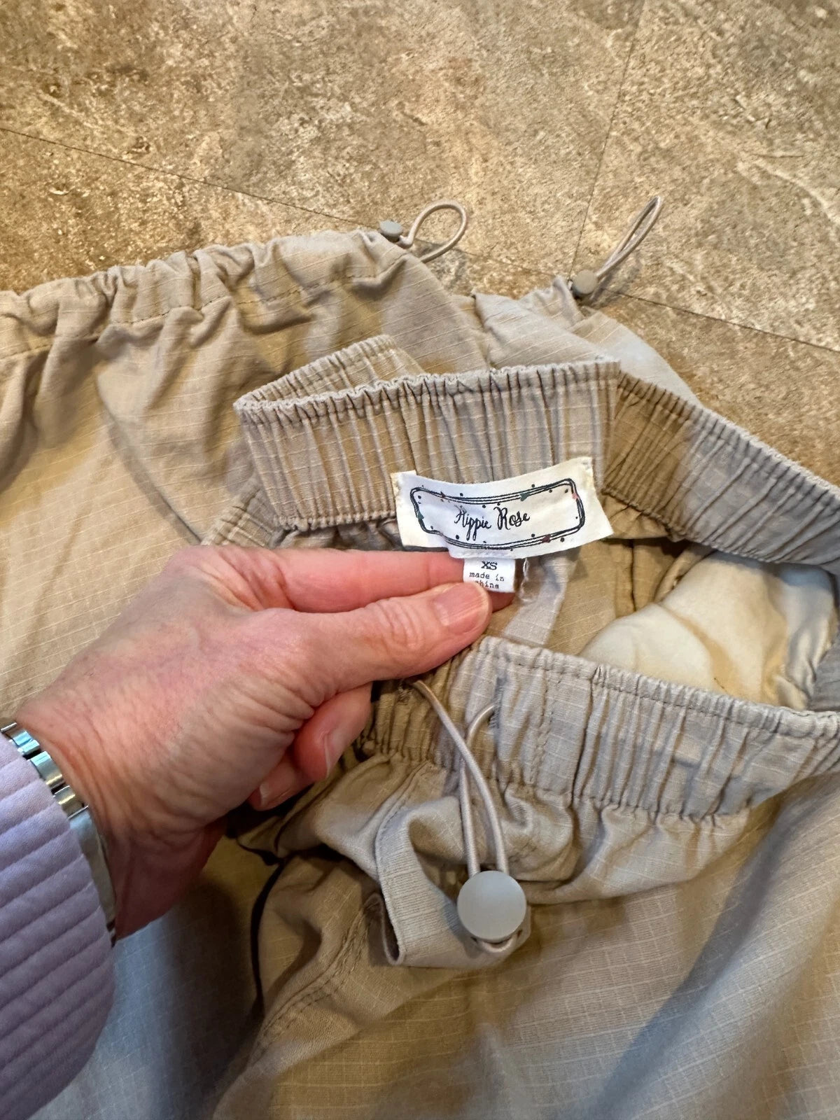 Hippie Rose Juniors' Bungee-Hem Textured Parachute Pants -X-Small