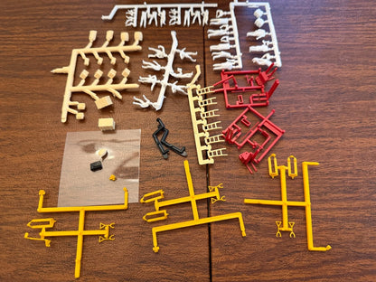 3pc Lot Preiser 16349, 16348, 16336 Unpainted Figures Model Railway HO Scale