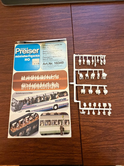 3pc Lot Preiser 16349, 16348, 16336 Unpainted Figures Model Railway HO Scale
