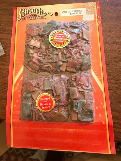 Chooch Enterprises Inc. HO Scale Automobile Junk Piles - #7540 - BNIB SEALED