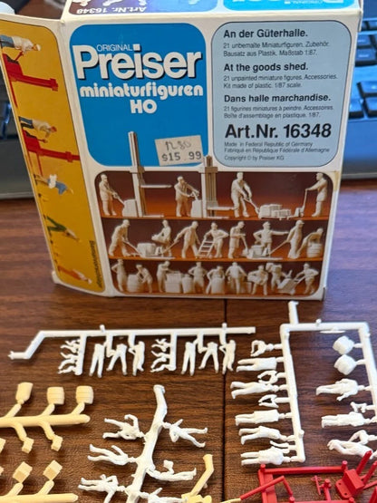 3pc Lot Preiser 16349, 16348, 16336 Unpainted Figures Model Railway HO Scale