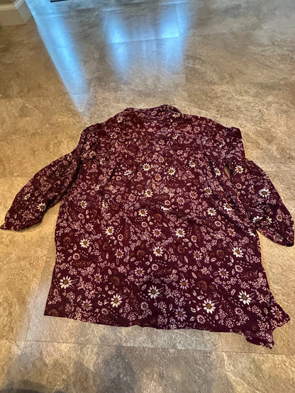 Style and Co Women's V Neck Burgundy Floral Smock Top - Size Small