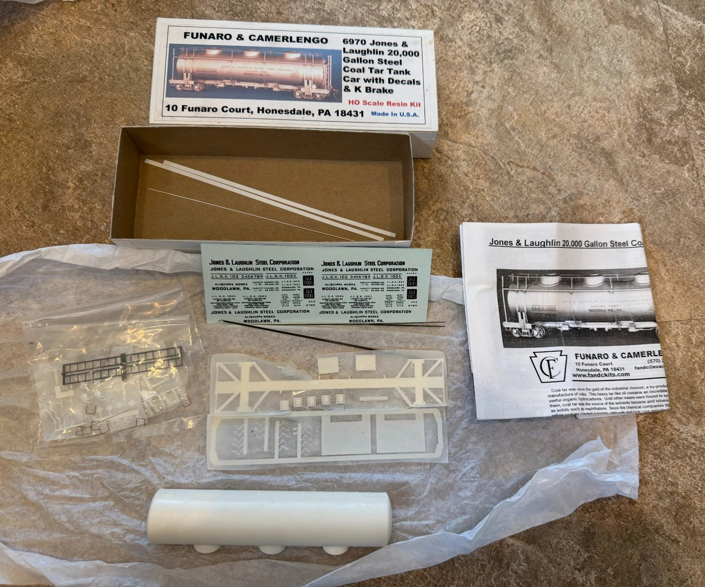 Funaro & Camerlengo 6970 Jones & Laughlin 20K Steel Coal Tar Tank Car NEW
