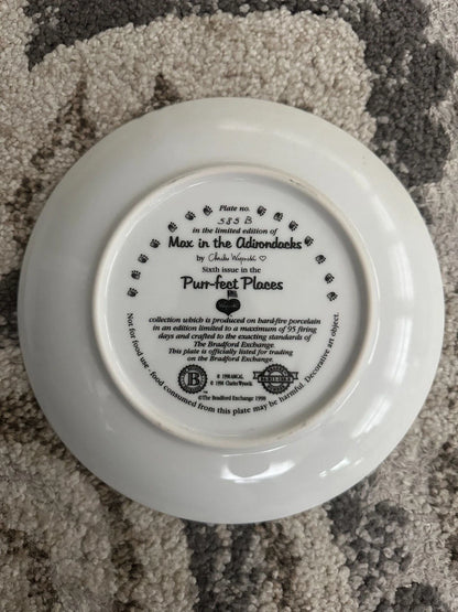 Bradford Exchange Purr-Fect Places MAX IN THE ADIRONDACKS Cat Plates w/Hanger