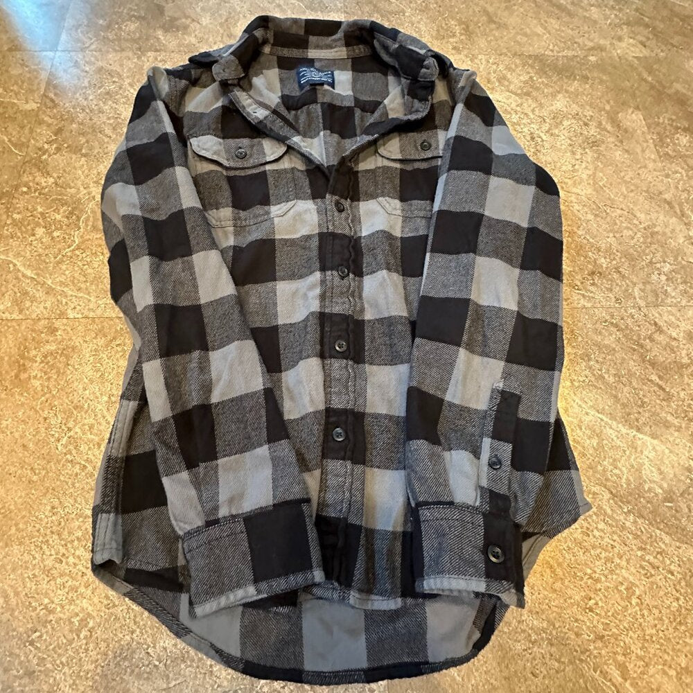 American Eagle Outfitters Women's Black & Grey Plaid Button Down Shirt - Size XS