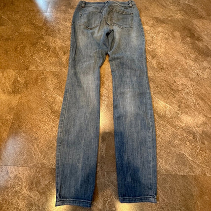 INC Light Wash Straight Distressed Skinny Leg Jeans Size 4