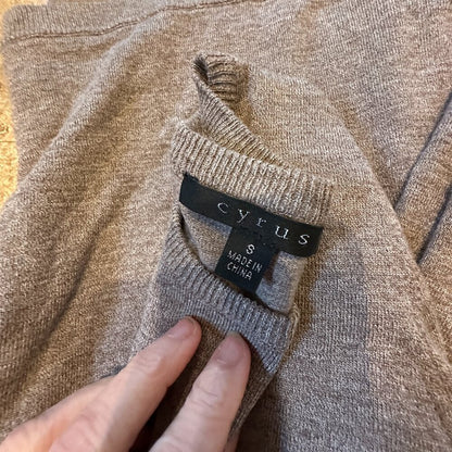 Cyrus Women's Brown knit Sweater size Small