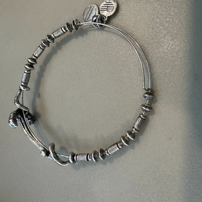 Alex and Ani Anchors away Bangle Bracelet - EUC