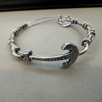 Alex and Ani Anchors away Bangle Bracelet - EUC
