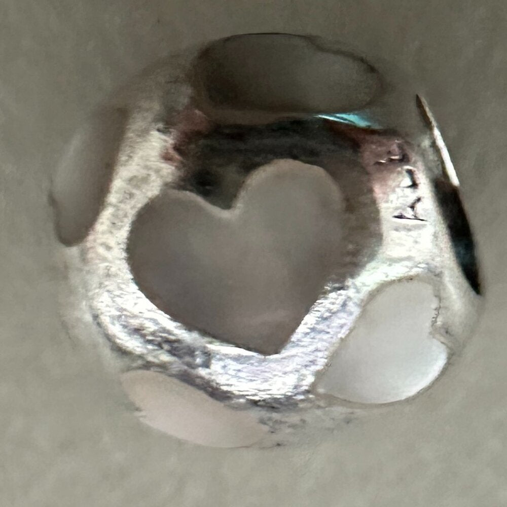 Authentic Pandora Love Me, Mother of Pearl Charm - EUC Retired 925 ALE