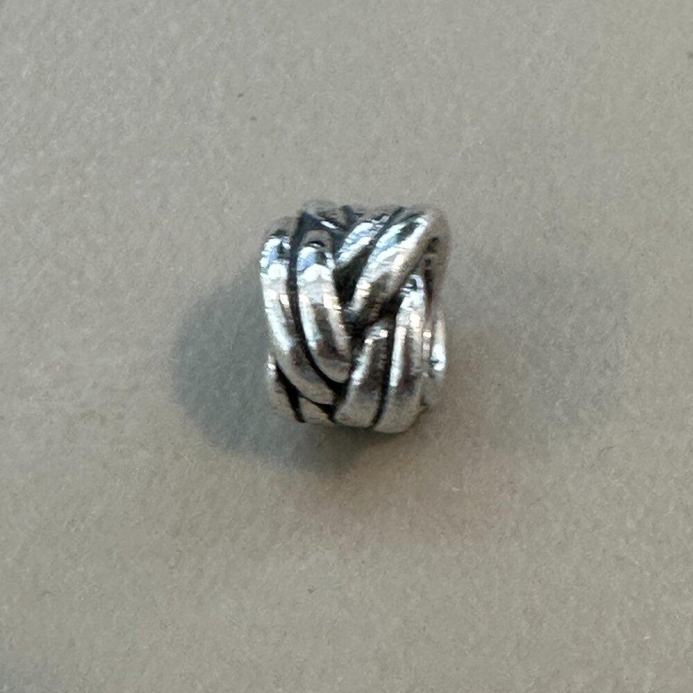 Authentic Pandora Forget Me Not Knot Love Charm - Retired 925 ALE - EUC