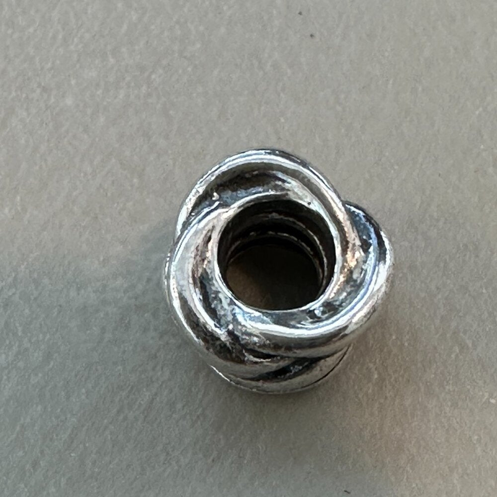 Authentic Pandora Forget Me Not Knot Love Charm - Retired 925 ALE - EUC