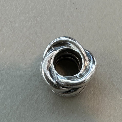 Authentic Pandora Forget Me Not Knot Love Charm - Retired 925 ALE - EUC