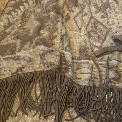 Lucky Brand Beige Patterned Sweater with Fringe on Bottom - Med