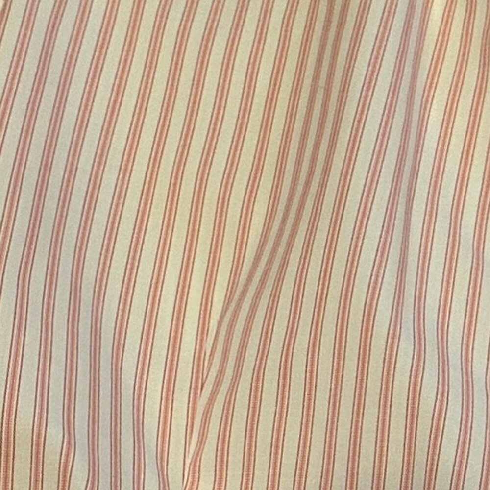 Eddie Bauer Wrinkle Restistant Red & White Striped LS Tailored Shirt - Small