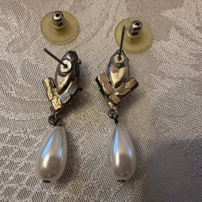 Costune Jewelry - Black Emerald Square Cut Post Earrings with Rhinestones EUC