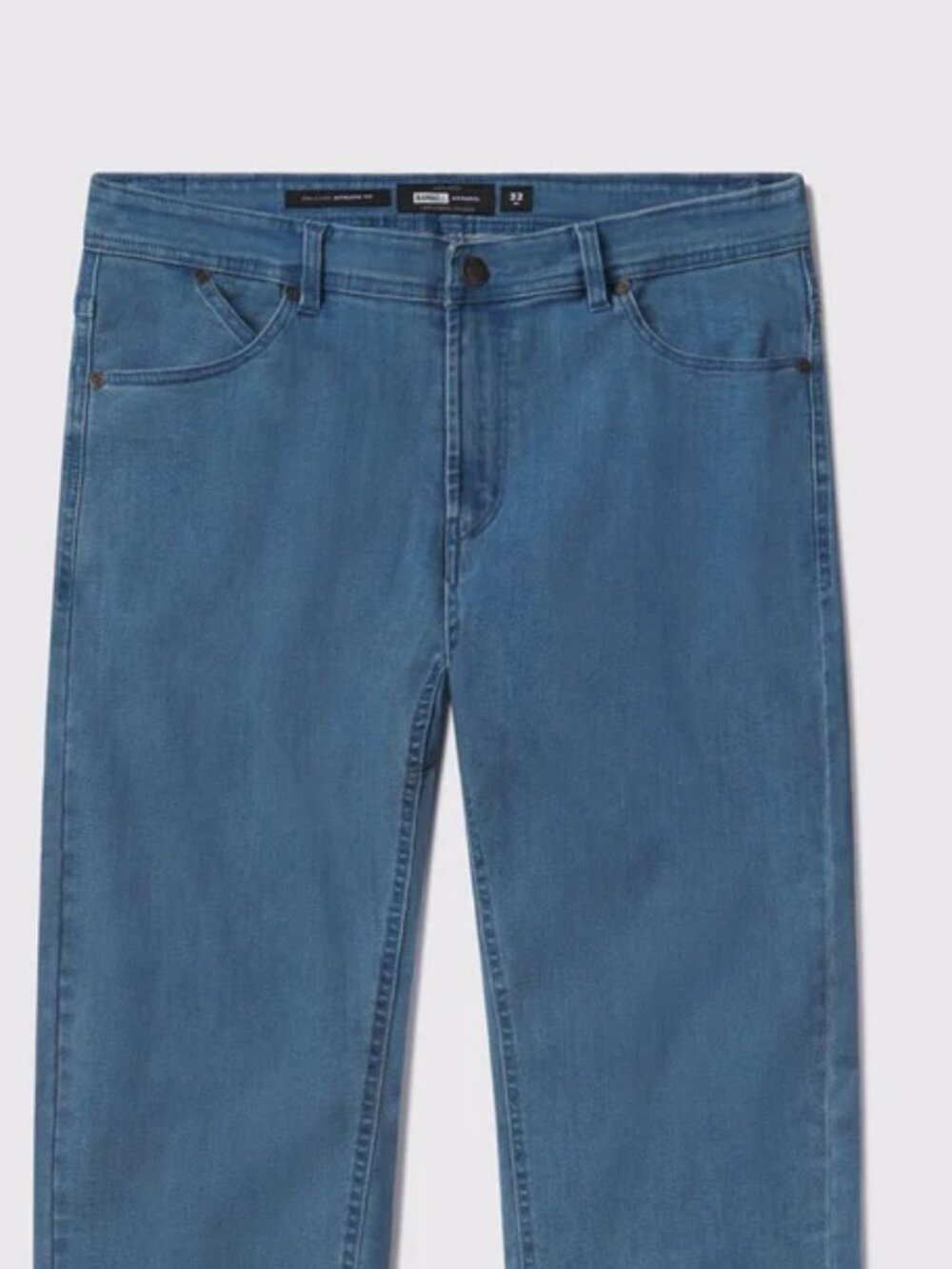 Barbell Apparel Men Light Wash Straight Athletic Jeans - 32 x 30 NWT‎